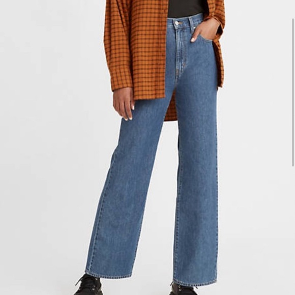 Levis High Waisted Straight Jeans - Picture 1 of 6